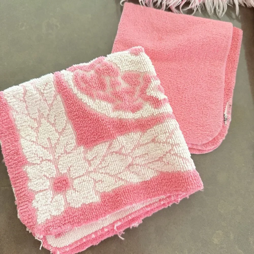 Vtg Fieldcrest Floral Pink Sculpted w/Fringe Bath/Hand Towels & Washcloths